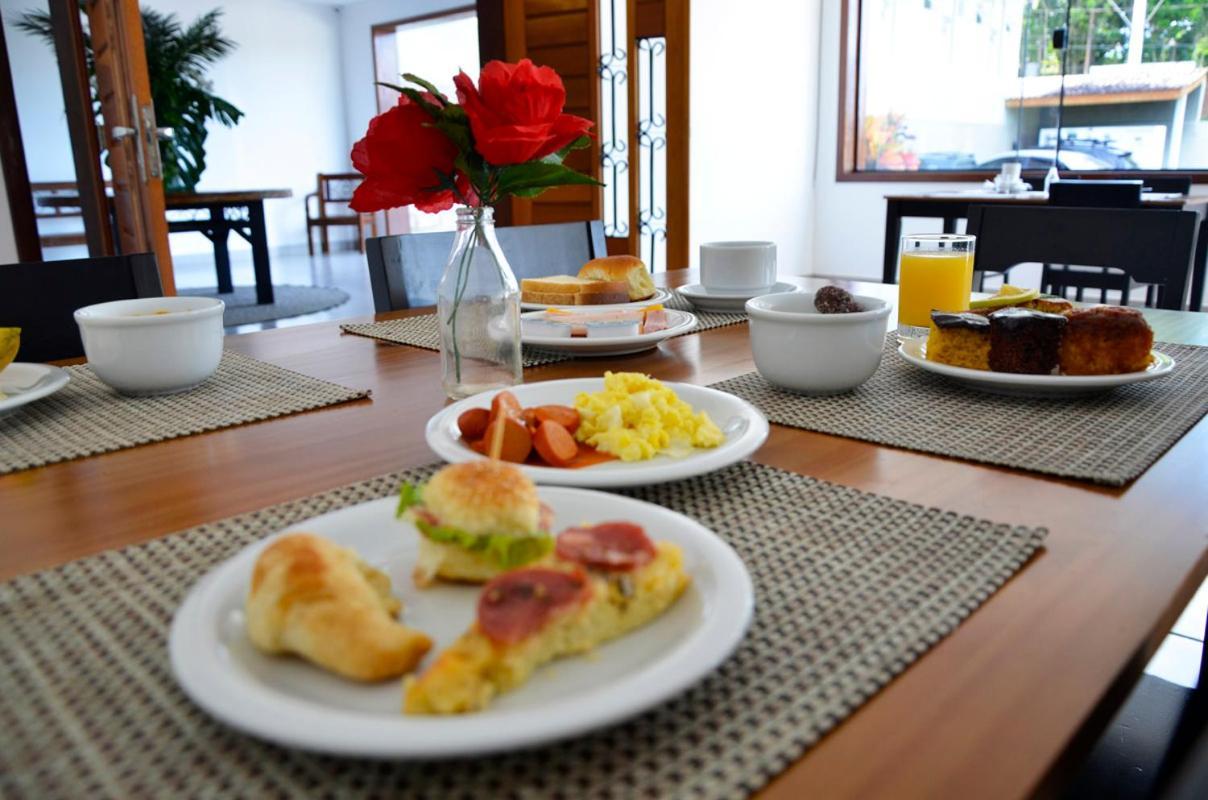 Hotel Bertell Inn Penedo  Buitenkant foto