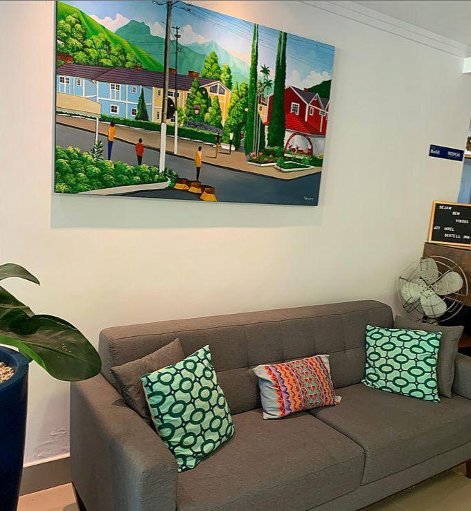 Hotel Bertell Inn Penedo  Buitenkant foto