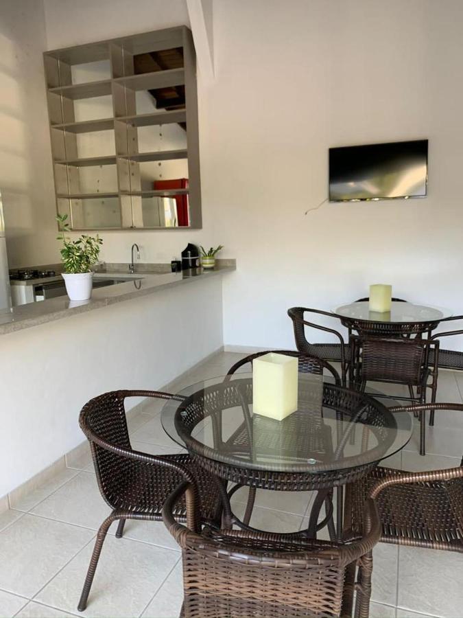 Hotel Bertell Inn Penedo  Buitenkant foto