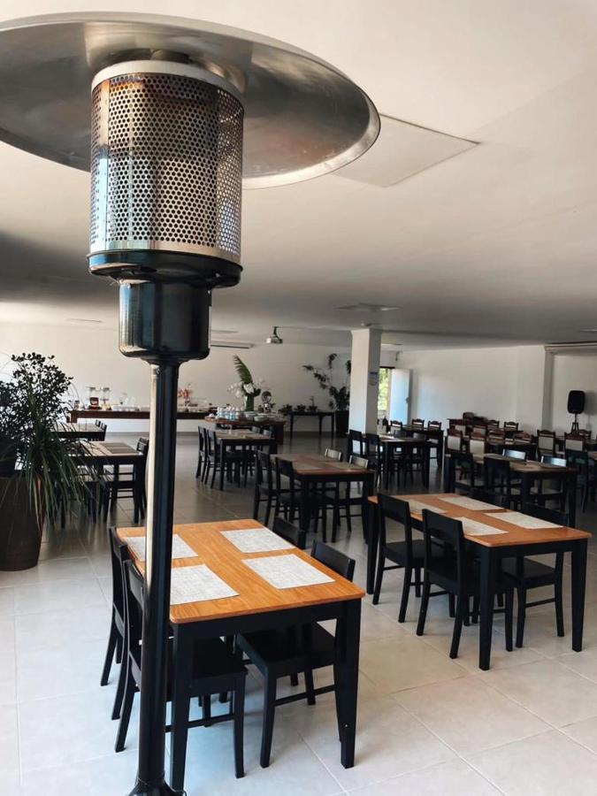 Hotel Bertell Inn Penedo  Buitenkant foto